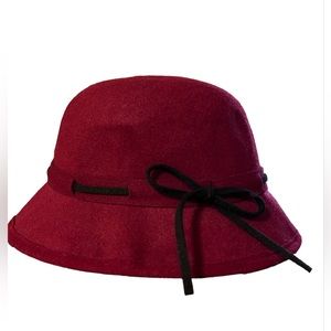 Ladies Burgundy Hat